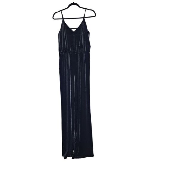Gianni Bini jumpsuit black velvet spaghetti strap jumpsuit Witchy  whimsigoth m - Picture 1 of 4